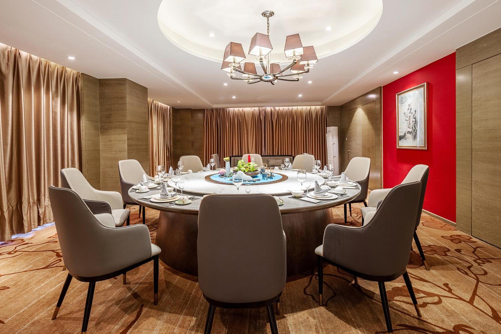 Grand Mercure Jinan Sunshine Exteriör bild